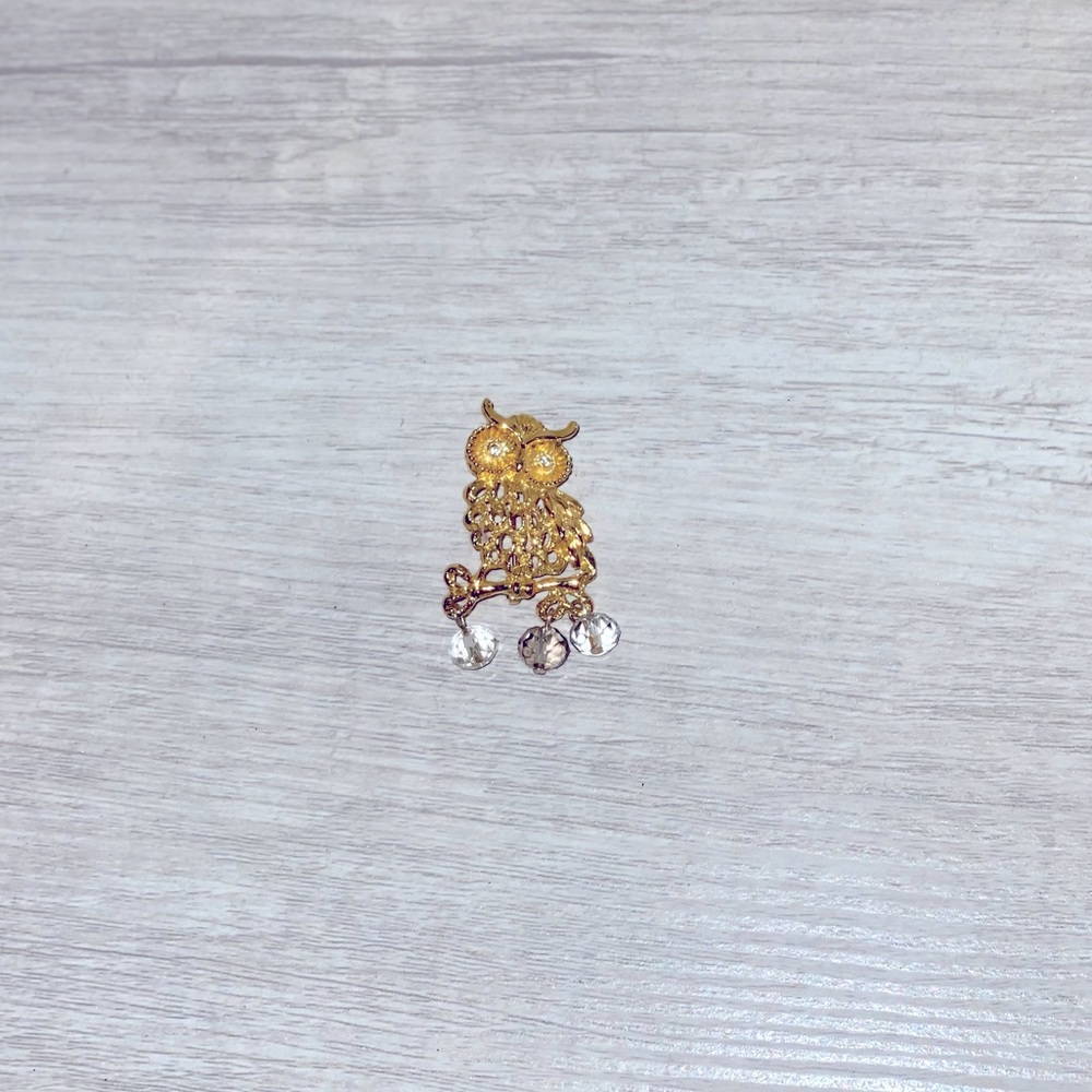 Brooch